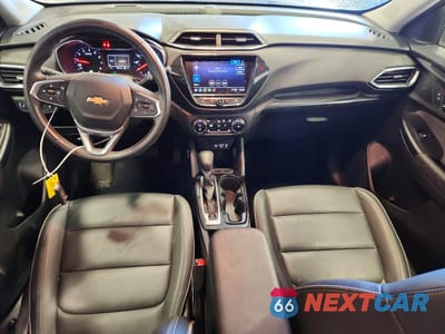 Zdjęcie 8 z 14 samochodu: 2021 CHEVROLET TRAILBLAZER LT VIN:KL79MPS27MB021440 - miniatura