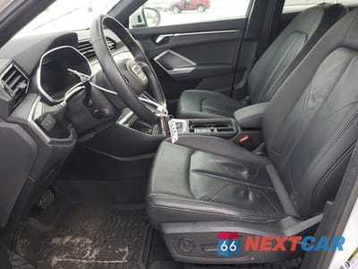 Zdjęcie 7 z 13 samochodu: 2019 AUDI Q3 PREMIUM PLUS S-LINE VIN:WA1EECF31K1082144 - miniatura