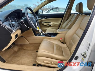 Zdjęcie 7 z 12 samochodu: 2012 HONDA ACCORD SE VIN:1HGCP2F66CA144796 - miniatura