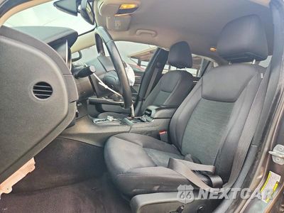 Zdjęcie 7 z 12 samochodu: 2018 CHRYSLER 300 TOURING VIN:2C3CCARG6JH226619 - miniatura