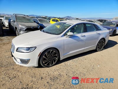 2020 LINCOLN MKZ 3LN6L5B96LR622497 - główne zdjęcie licytacji z USA - miniatura