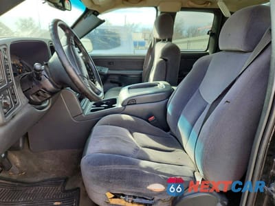 Zdjęcie 7 z 11 samochodu: 2003 GMC NEW SIERRA K1500 VIN:2GTEK19T231199824 - miniatura