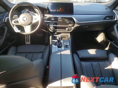 Zdjęcie 8 z 12 samochodu: 2022 BMW 530 I VIN:WBA53BH02NCJ90240 - miniatura