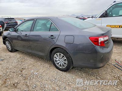 Drugie zdjęcie samochodu z przodu: 2014 TOYOTA CAMRY L VIN:4T1BF1FK2EU871581 - miniatura