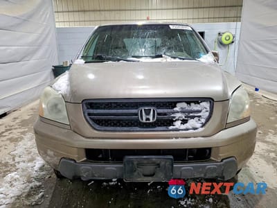 Piąte zdjęcie samochodu w środku: 2003 HONDA PILOT EX VIN:2HKYF18413H607255 - miniatura