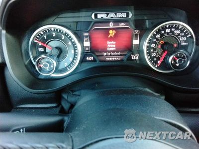 Zdjęcie 9 z 12 samochodu: 2021 RAM 1500 BIG HORN/LONE STAR VIN:1C6SRFBT3MN537891 - miniatura
