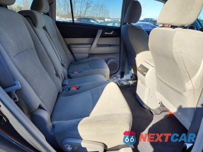 Zdjęcie 11 z 13 samochodu: 2013 TOYOTA HIGHLANDER PLUS VIN:5TDBK3EH5DS248752 - miniatura