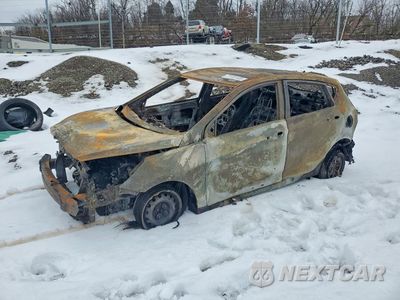 2014 HYUNDAI ACCENT GS KMHCT5AE7EU162277 - główne zdjęcie licytacji z USA - miniatura