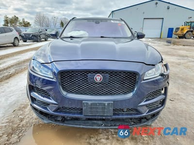 Piąte zdjęcie samochodu w środku: 2019 JAGUAR F-PACE PREMIUM VIN:SADCJ2FX7KA606892 - miniatura