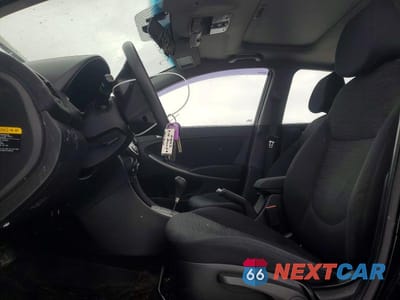 Zdjęcie 7 z 12 samochodu: 2016 HYUNDAI ACCENT SE VIN:KMHCT5AE6GU268514 - miniatura