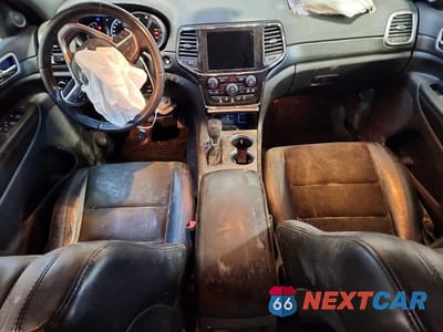 Zdjęcie 8 z 12 samochodu: 2020 JEEP GRAND CHEROKEE LAREDO VIN:1C4RJFAG8LC104032 - miniatura