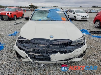 Piąte zdjęcie samochodu w środku: 2021 BMW 330E VIN:3MW5P7J06M8C02746 - miniatura