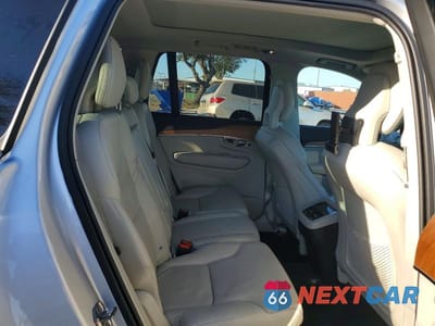 Zdjęcie 11 z 14 samochodu: 2022 VOLVO XC90 T5 MOMENTUM VIN:YV4102CK3N1789157 - miniatura