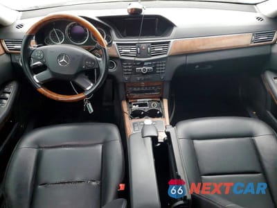Zdjęcie 8 z 11 samochodu: 2013 MERCEDES-BENZ E 350 4MATIC VIN:WDDHF8JBXDA722288 - miniatura