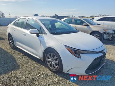 Czwarte zdjęcie samochodu z boku: 2020 TOYOTA COROLLA LE VIN:5YFEPRAE2LP121719 - miniatura