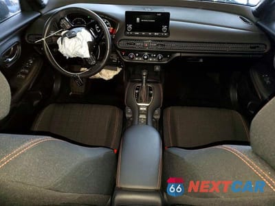 Zdjęcie 8 z 13 samochodu: 2024 HONDA HR-V SPORT VIN:3CZRZ1H55RM720644 - miniatura