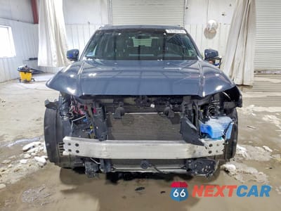 Piąte zdjęcie samochodu w środku: 2024 TOYOTA GRAND HIGHLANDER HYBRID MAX LIMITED VIN:5TDADAB55RS005275 - miniatura
