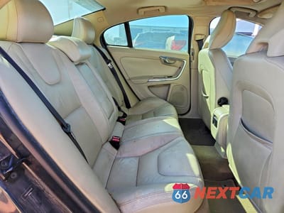 Zdjęcie 10 z 13 samochodu: 2012 VOLVO S60 T5 VIN:YV1622FS1C2114438 - miniatura