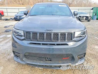 Piąte zdjęcie samochodu w środku: 2017 JEEP GRAND CHEROKEE SRT-8 VIN:1C4RJFDJ5HC713335 - miniatura