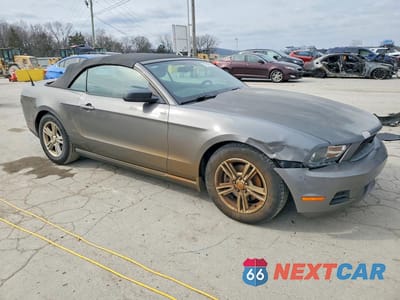 Czwarte zdjęcie samochodu z boku: 2011 FORD MUSTANG VIN:1ZVBP8EM1B5129463 - miniatura