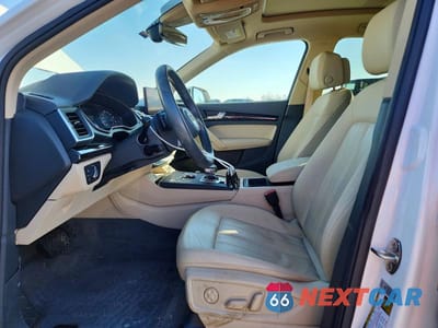 Zdjęcie 7 z 12 samochodu: 2019 AUDI Q5 PREMIUM VIN:WA1ANAFY6K2087123 - miniatura