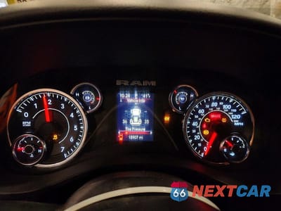 Zdjęcie 9 z 12 samochodu: 2023 RAM 1500 BIG HORN VIN:1C6RRFBG8PN587188 - miniatura