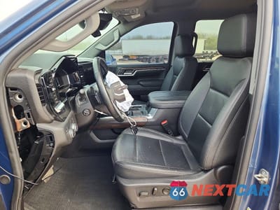 Zdjęcie 7 z 12 samochodu: 2024 GMC SIERRA C1500 SLT VIN:1GTPHDED9RZ343070 - miniatura