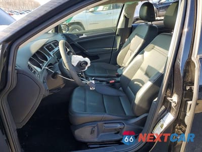 Zdjęcie 7 z 12 samochodu: 2020 VOLKSWAGEN GOLF VIN:3VWG57AU1LM009623 - miniatura