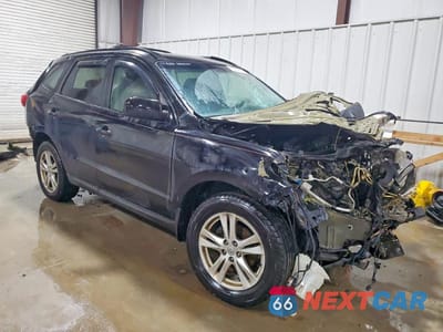Czwarte zdjęcie samochodu z boku: 2012 HYUNDAI SANTA FE SE VIN:5XYZHDAGXCG120678 - miniatura