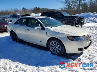 Czwarte zdjęcie samochodu z boku: 2012 LINCOLN MKZ HYBRID VIN:3LNDL2L34CR803680 - miniatura