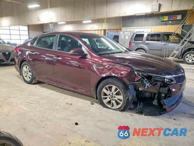 Czwarte zdjęcie samochodu z boku: 2016 KIA OPTIMA LX VIN:5XXGT4L30GG118903 - miniatura