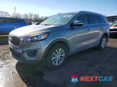 2018 KIA SORENTO LX 5XYPGDA36JG426796 - główne zdjęcie licytacji z USA - miniatura