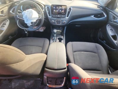 Zdjęcie 8 z 12 samochodu: 2022 CHEVROLET MALIBU LT VIN:1G1ZD5ST4NF167698 - miniatura