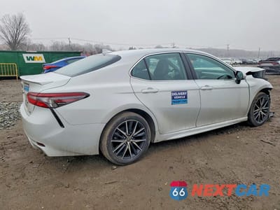 Trzecie zdjęcie samochodu z tyłu: 2023 TOYOTA CAMRY SE VIN:4T1G11AK6PU182593 - miniatura