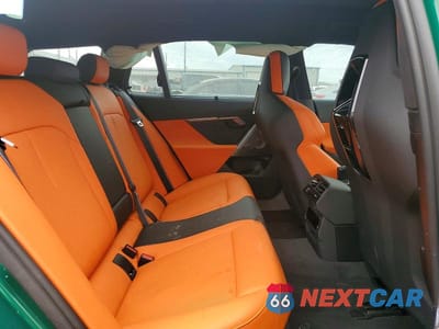 Zdjęcie 10 z 11 samochodu: 2026 BMW M5 TOURING VIN:WBS83GV00TCW64029 - miniatura