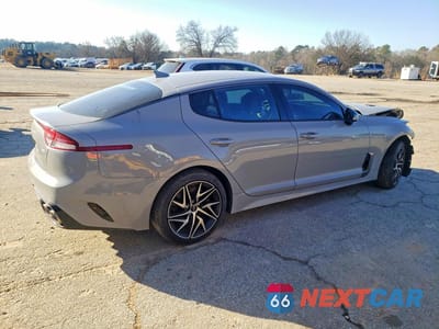 Trzecie zdjęcie samochodu z tyłu: 2023 KIA STINGER GT LINE VIN:KNAE35LD8P6133540 - miniatura