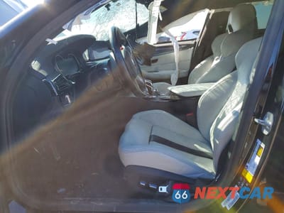 Zdjęcie 7 z 12 samochodu: 2018 BMW Motorrad M5 VIN:WBSJF0C54JB283690 - miniatura