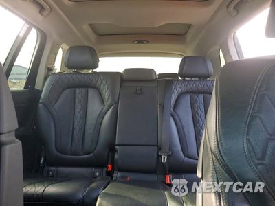 Zdjęcie 10 z 12 samochodu: 2019 BMW X7 XDRIVE50I VIN:5UXCX4C56KLS37258 - miniatura