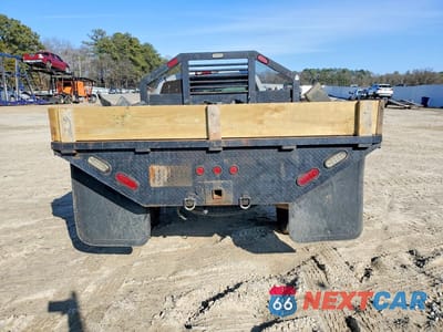 Zdjęcie 6 z 12 samochodu: 2004 CHEVROLET SILVERADO 3500 FLATBED TRUCK VIN:1GCJK33264F190810 - miniatura
