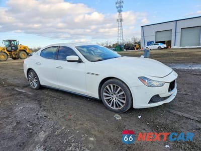 Czwarte zdjęcie samochodu z boku: 2016 MASERATI GHIBLI S VIN:ZAM57RTA4G1177032 - miniatura