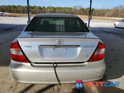 Zdjęcie 6 z 11 samochodu: 2002 TOYOTA CAMRY VIN:4T1BF30K02U532916 - miniatura