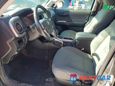 Zdjęcie 7 z 12 samochodu: 2019 TOYOTA TACOMA SR5 V6 VIN:3TMDZ5BN7KM063268 - miniatura