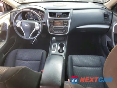 Zdjęcie 8 z 12 samochodu: 2017 NISSAN ALTIMA 2.5 VIN:1N4AL3AP0HC118509 - miniatura
