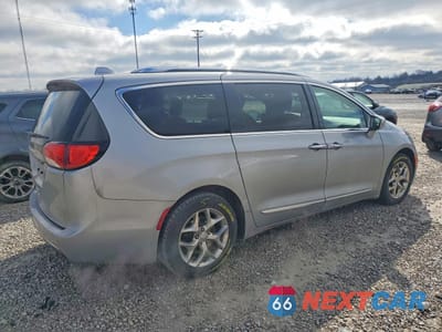 Trzecie zdjęcie samochodu z tyłu: 2018 CHRYSLER PACIFICA LIMITED VIN:2C4RC1GG1JR251978 - miniatura