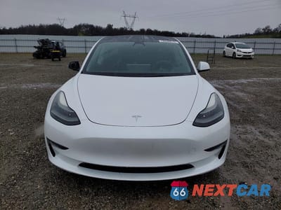 Piąte zdjęcie samochodu w środku: 2023 TESLA MODEL 3 VIN:5YJ3E1EA6PF542950 - miniatura