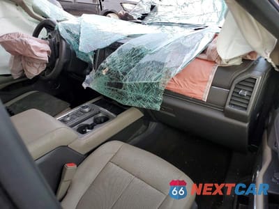 Zdjęcie 8 z 13 samochodu: 2021 FORD EXPEDITION XLT VIN:1FMJU1JT1MEA14341 - miniatura