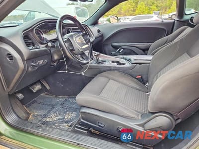 Zdjęcie 7 z 12 samochodu: 2019 DODGE CHALLENGER SXT VIN:2C3CDZGG5KH709017 - miniatura