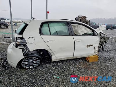 Trzecie zdjęcie samochodu z tyłu: 2013 VOLKSWAGEN GTI VIN:WVWHV7AJ1DW007112 - miniatura