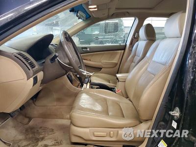 Zdjęcie 7 z 12 samochodu: 2004 HONDA ACCORD EX VIN:1HGCM66594A045236 - miniatura
