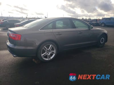 Trzecie zdjęcie samochodu z tyłu: 2014 AUDI A6 PREMIUM PLUS VIN:WAUGFAFC4EN079930 - miniatura